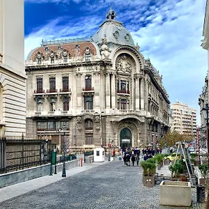Nf Palace Old بوخارست